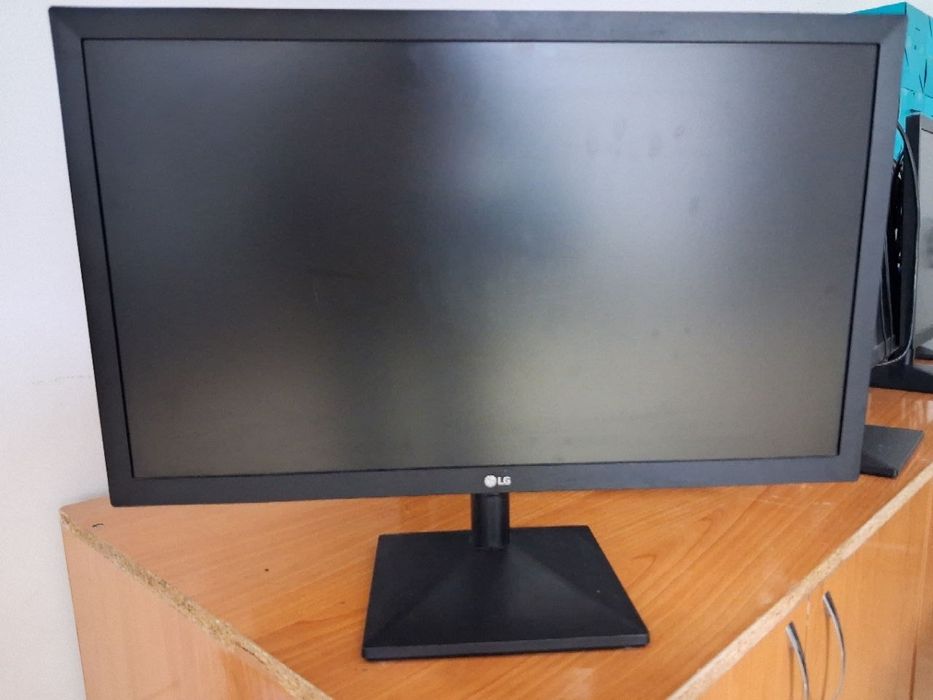 Monitor LG sotiladi