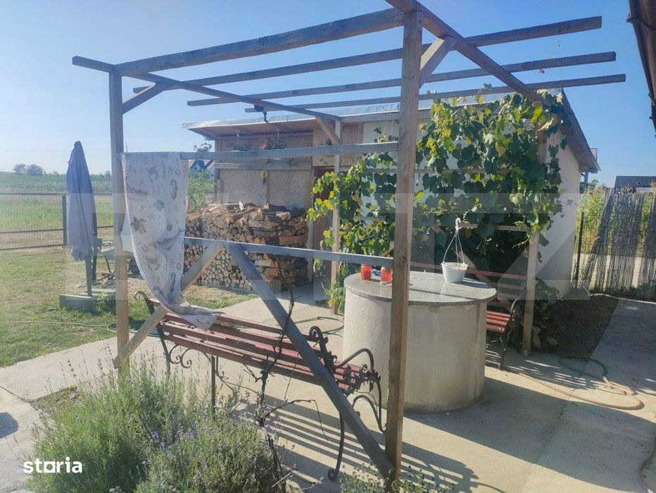 Casa cu 4 camere, 100mp, Siret