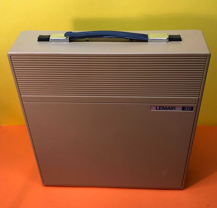 Пишеща Машина Lemair 30 3 цвята Латиница Qwerty нова лента топ състоян