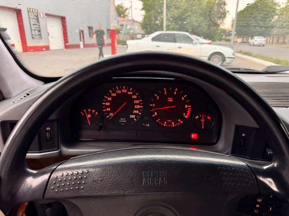 Bmw e34 1994 рест м52 б25 simens