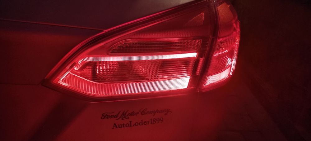 Ford Focus cu  191.000 km ,EURO 6  cu motor 1.5 diesel 120 cp înmatriculată