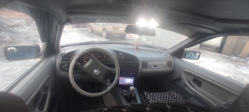 Продам автомобиль BMW