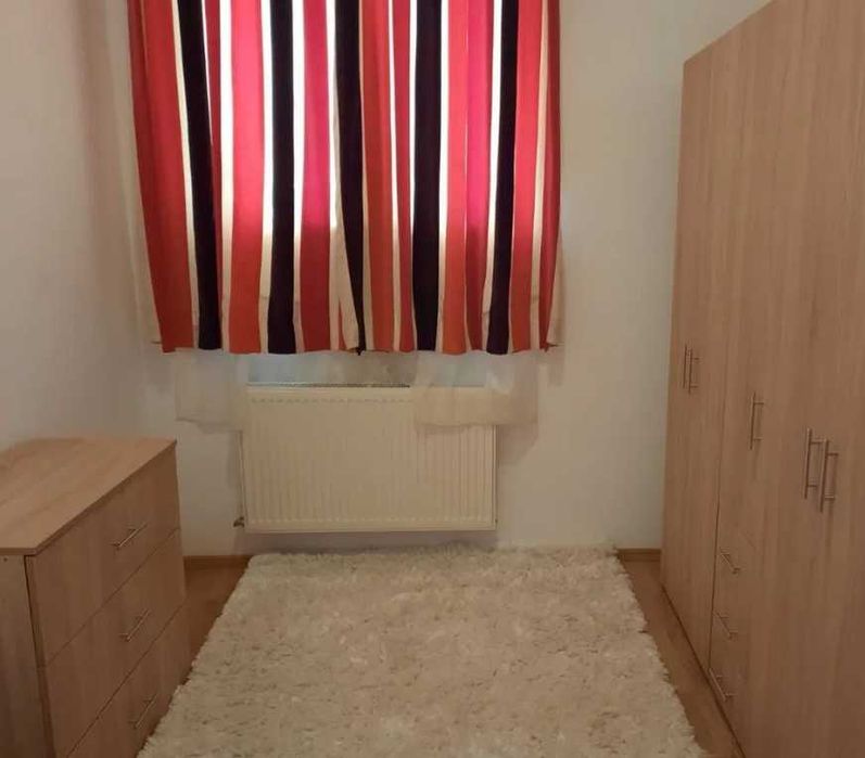 Дава се под наем Тристаен апартамент в Пловдив, Център - 77 кв.м за 204 € - Снимка #4