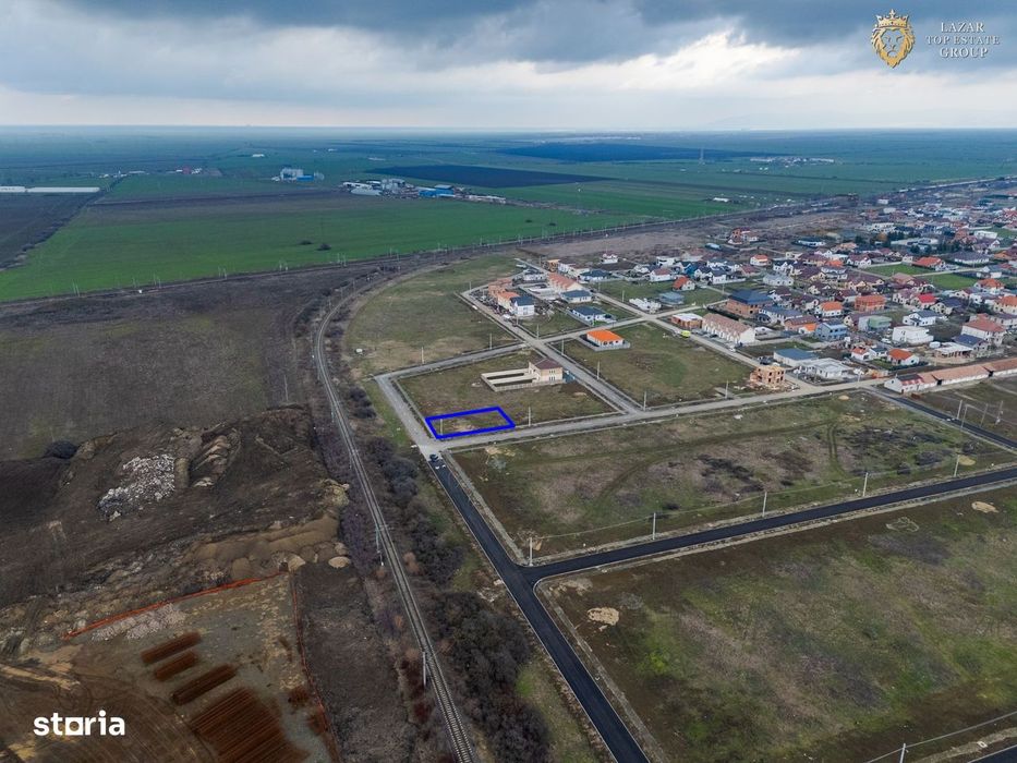 Teren 700mp in Premier- Vladimirescu