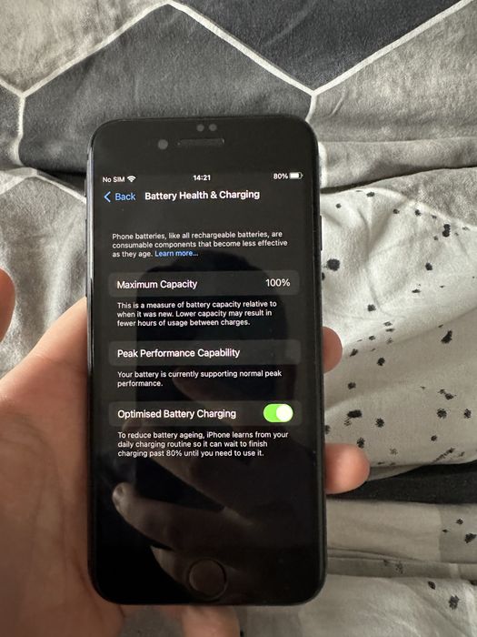 Iphone 8 в безупречно състояние