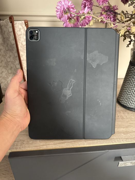 Продам айпад про 12,9, 8/256, 5G