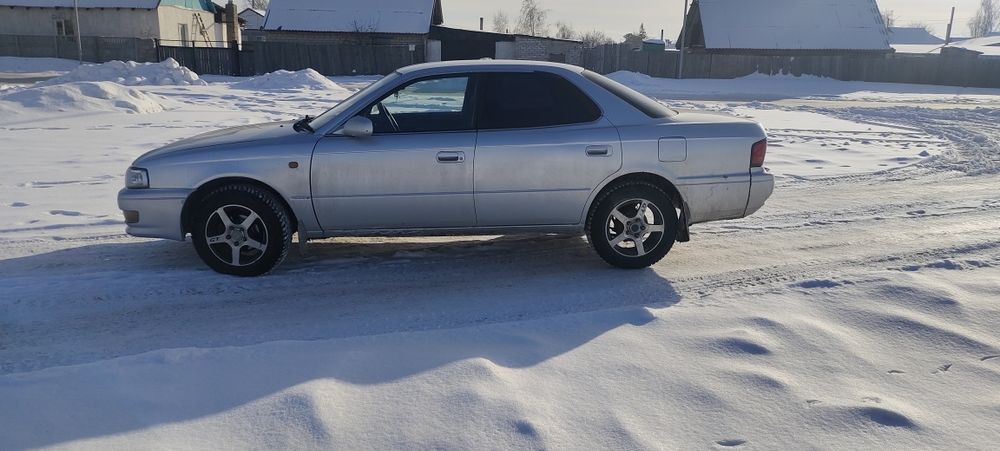 Продам Toyota vista sv40 1995