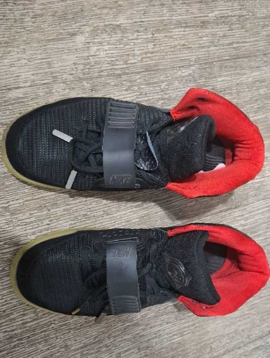 Кроссовки Nike Air Yeezy