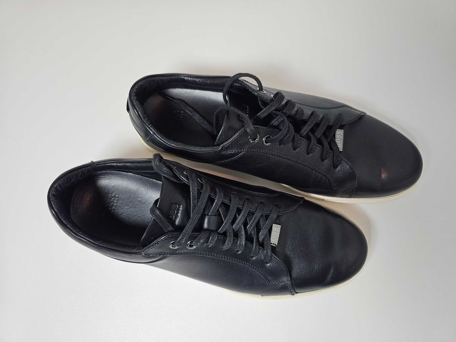 HUGO BOSS - мъжки сникърси като нови и висококачествени