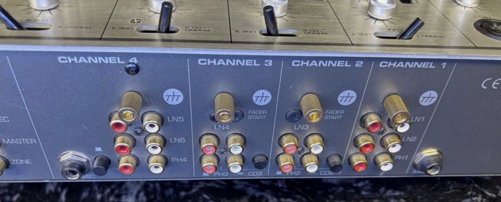 Mixer stanton RM-80