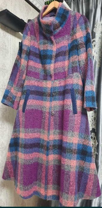 продам пальто весна-осень