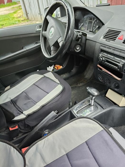 Mașină  Scoda Fabia