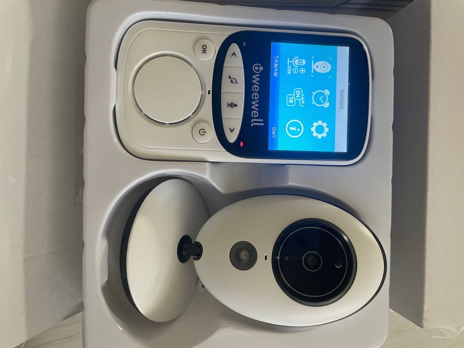 Бебефон с камера