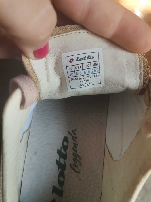 Adidași de la lotto