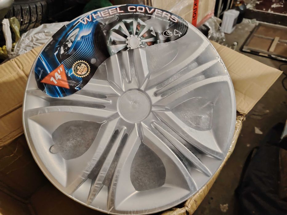 Колпаки новые R15, R14