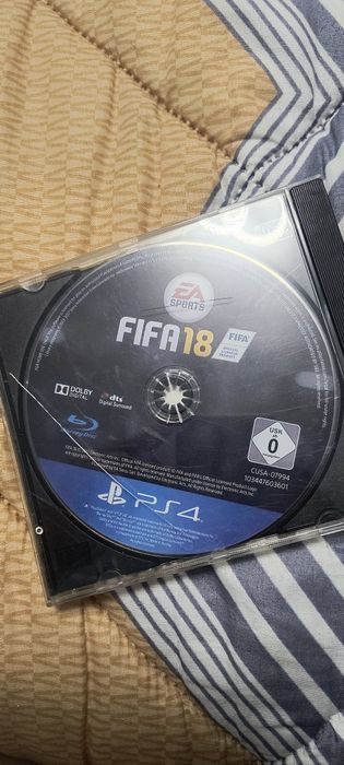 Диск с Fifa 18 за Ps 4