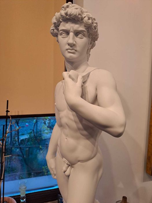 Statuie de colecție, reproducere David de Michelangelo semnat autor celebru, 91 cm 28 Kg marmura/alabastru