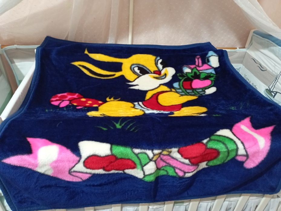 Кроватка детская с люлькой.