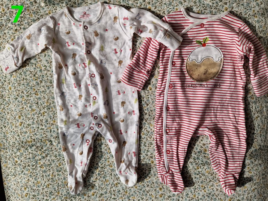 Коледни дрешки от размер 0-92 см.