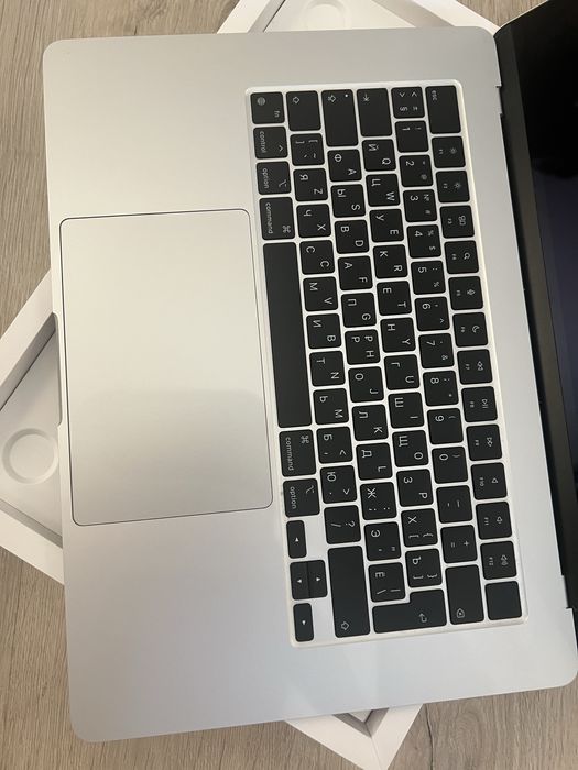 15-inch MacBook Air with Apple M3 chip