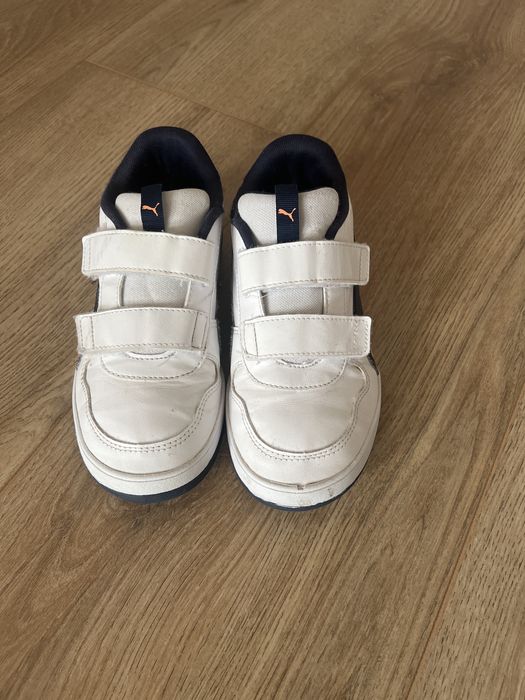 Adidasi puma marimea 35