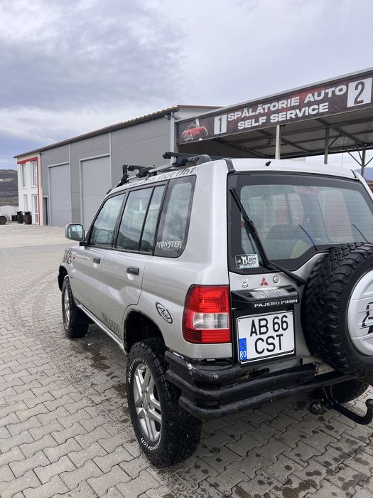 Mitsubishi Pajero Pinin