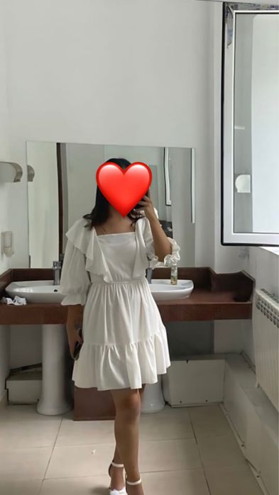 Продам короткое платье