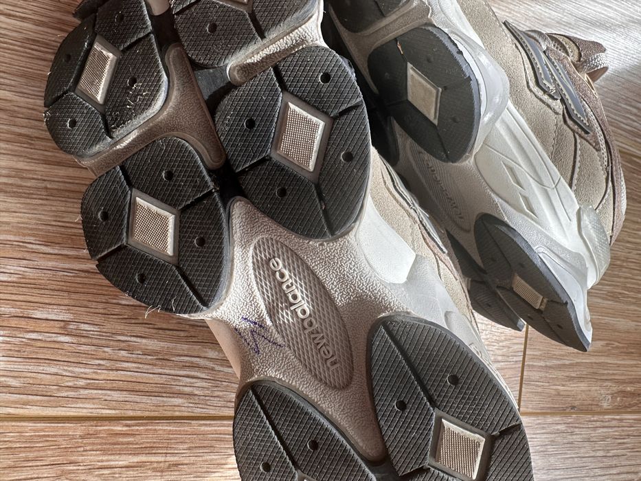 New balance 9060 mar 40