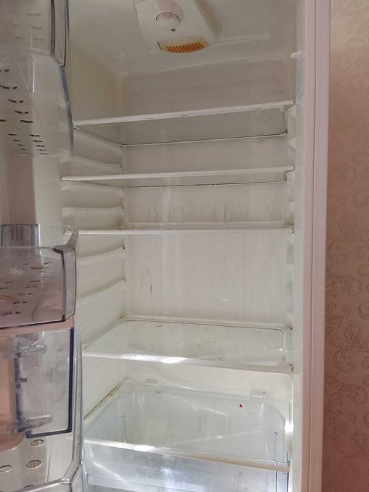 Продам 2 холодильника
