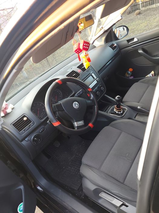 Piese  auto Golf 5 1.6 TSI , se vinde si intreaga , pret negociabil