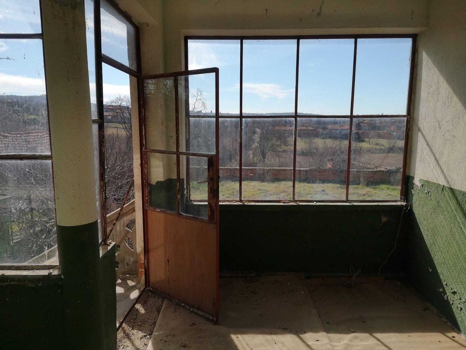 Продава се Къща в с. Овчарово, Област Хасково - 240 кв.м за 64 €/кв.м - Снимка #13