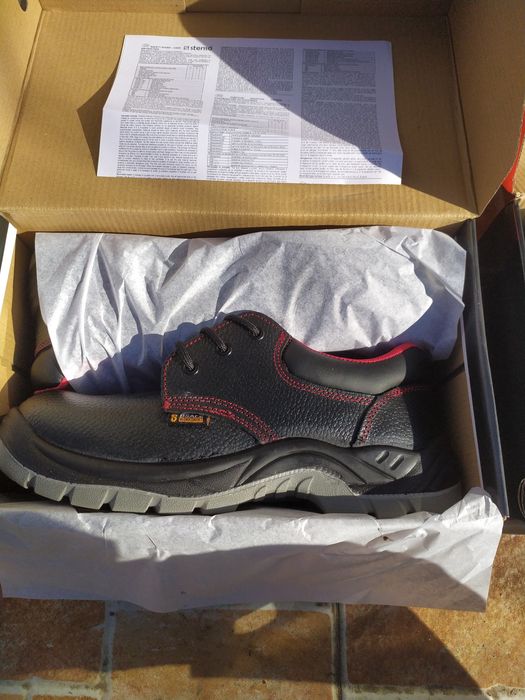 Работни обувки  45 номер