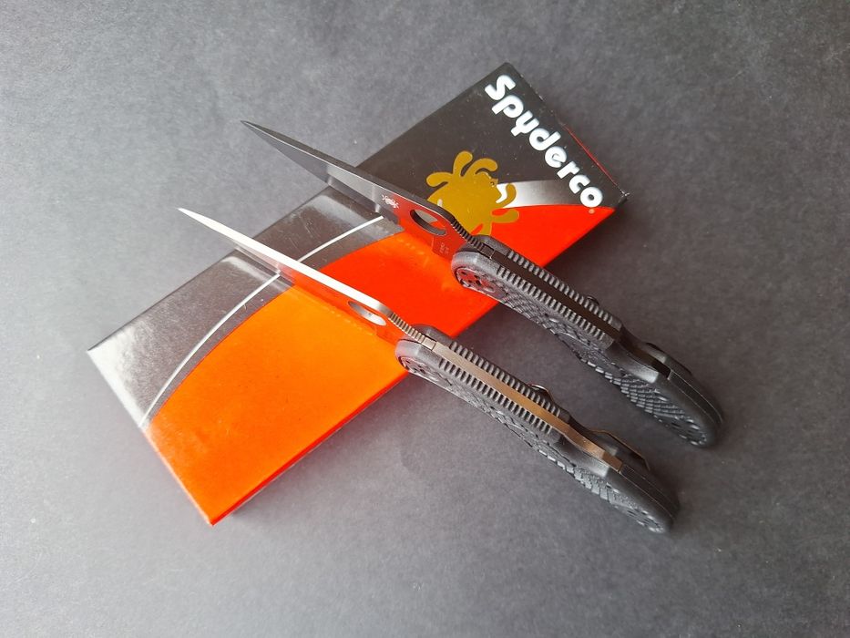 Сгъваем нож Spyderco Delica 4 (два цвята)