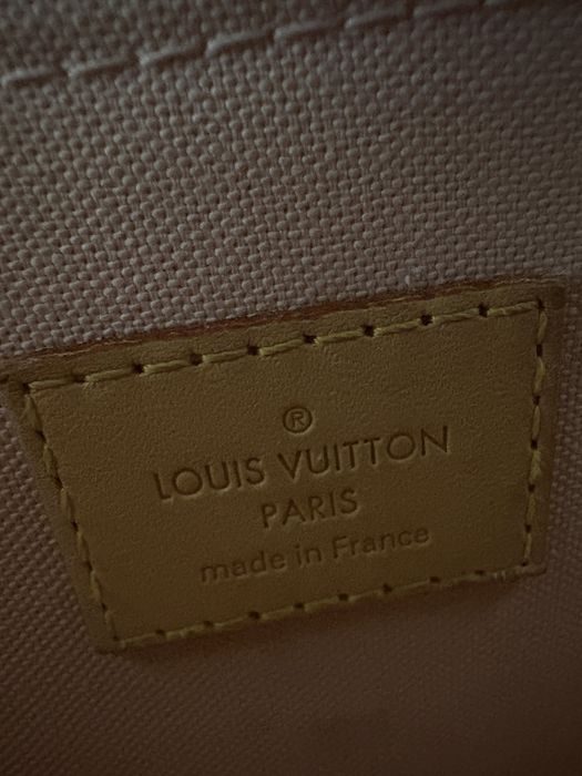 Оригинална дамска чанта Louis Vuitton – Damier Azur
