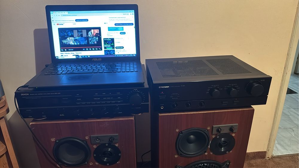 Продавам Музика