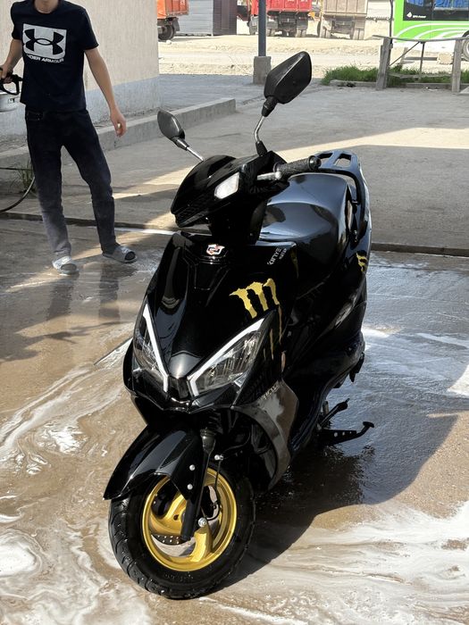 Скутер М10 черный