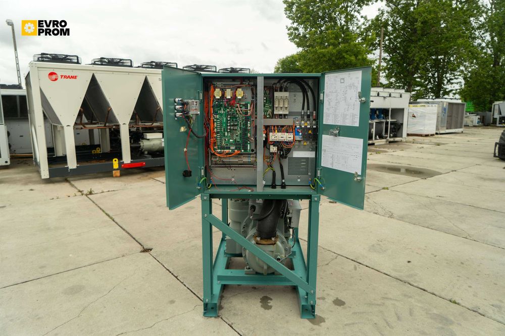 Chiller răcit cu apă YORK YCSE0181 – 180 kW | water cooled chiller price | Stare Excelentă