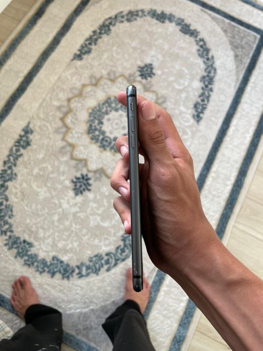 Iphone 8 plus 64/77%