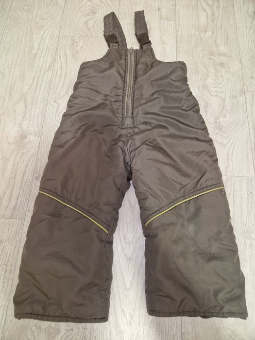 Куртка, комбинезон и шапка