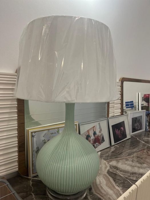 Лампа светильник