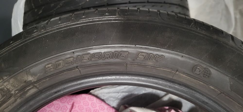 Продаю б/у шины для авто