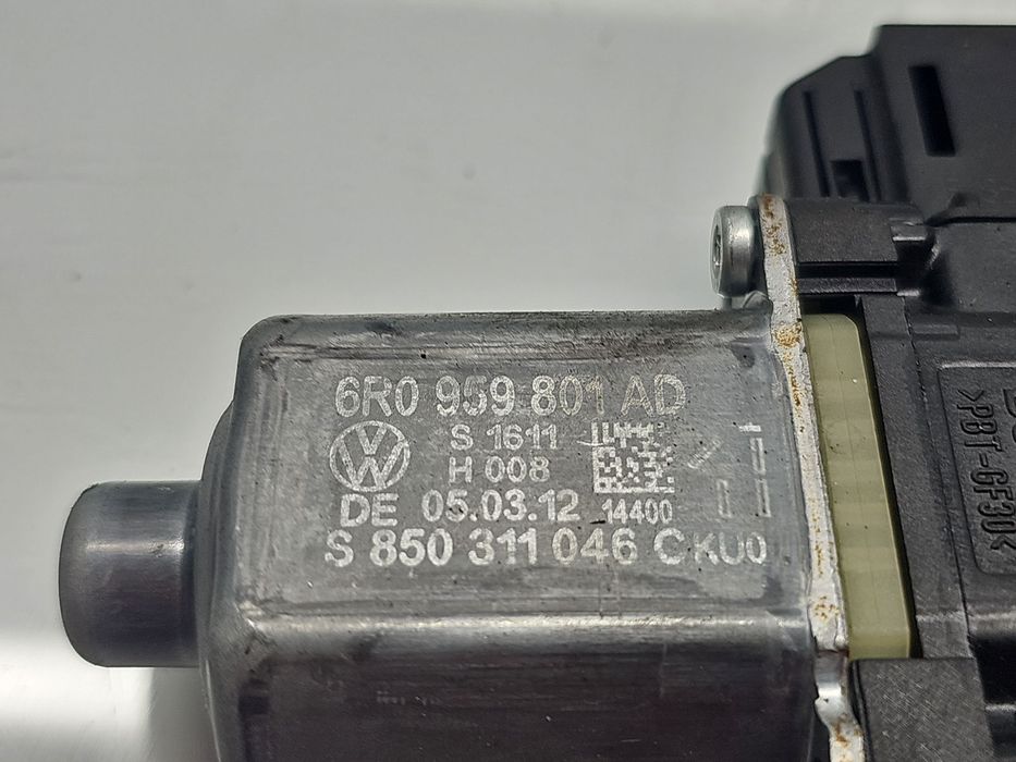 Motoras geam stanga fata Volkswagen Polo (6R) [Fabr 2009-2016] 6R09598