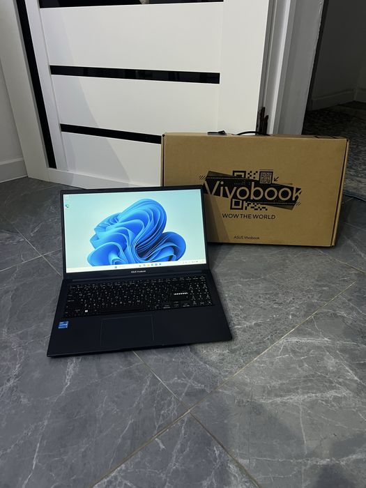 Офисный ноутбук ASUS Vivobook Core i3/12gen/512ssd