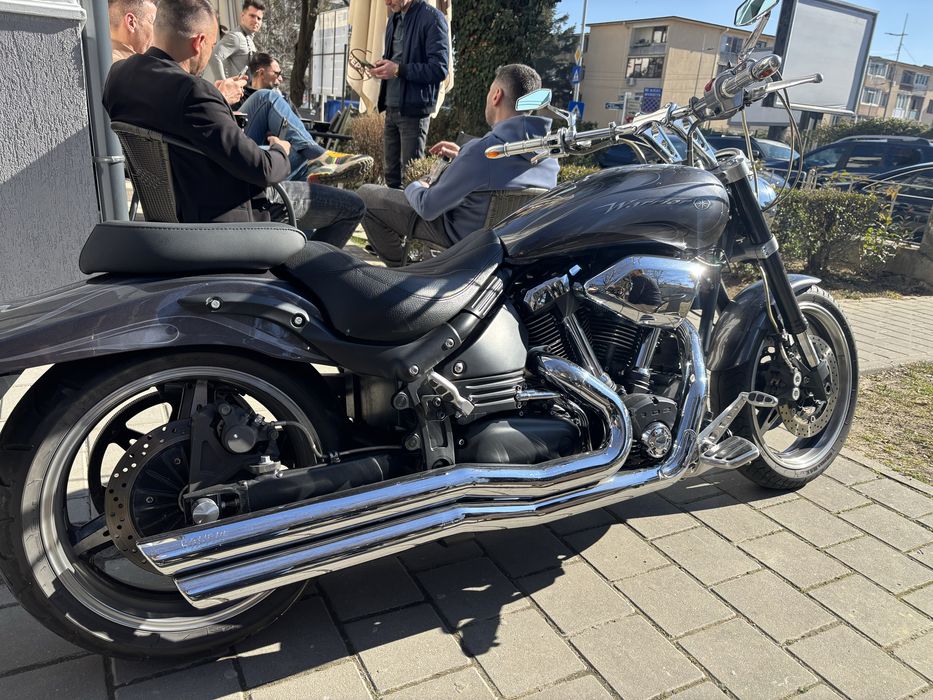 Yamaha Power Cruiser Warrior 1700   Full Custom