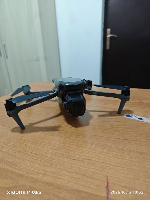 Продам DJI Air 3S Fly More Combo + DJI RC 2