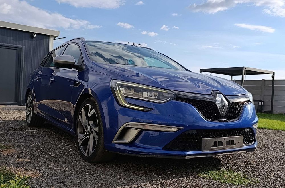 RENAULT Megane