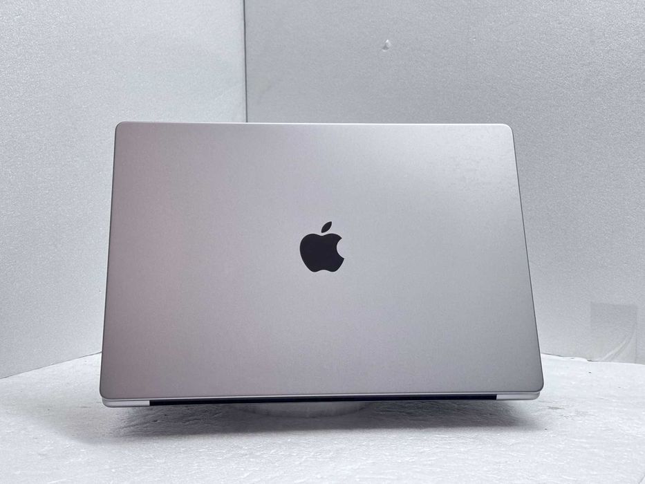 Реновиран Apple MacBook Pro 2021 16" 4K M1 Pro (CPU 10- GPU 16) 32GB DDR5 510GB M.2 Nvme Apple GPU 16