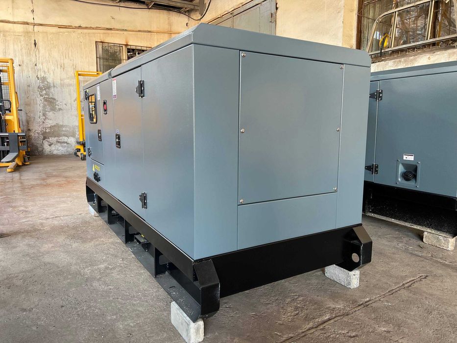 Бесшумный Генератор дизельный SAAB 90 кВт / Generator dizelniy 90 kw