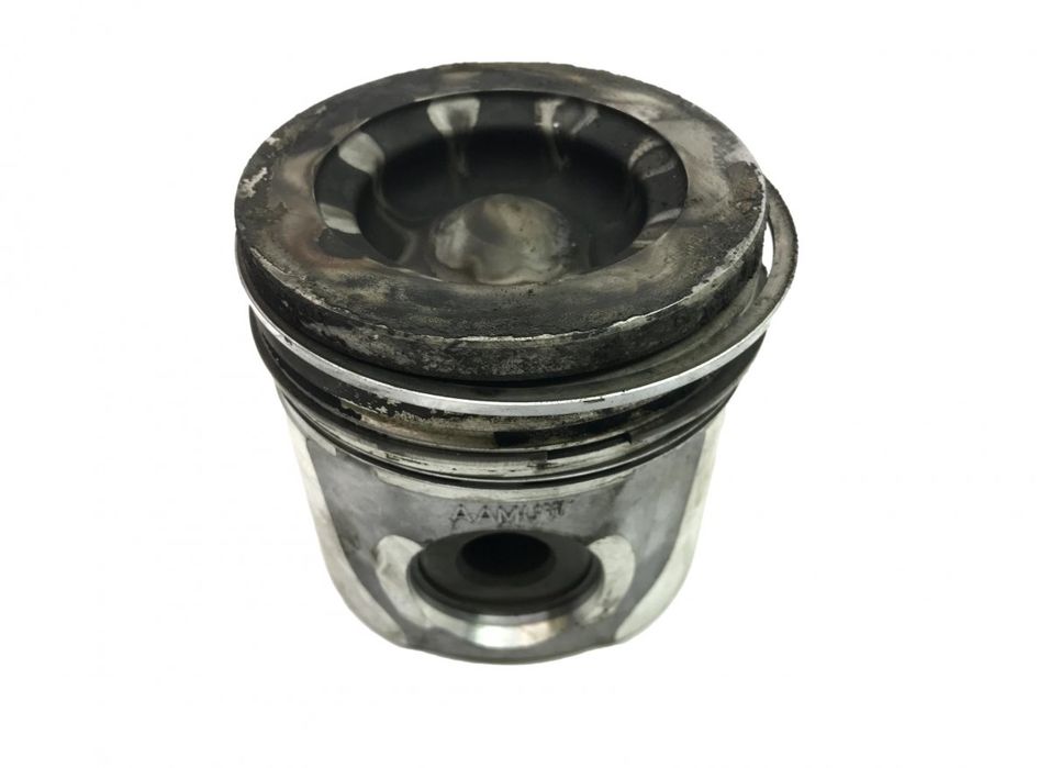 4897935 Piston GENERIC GENERIC GENERIC