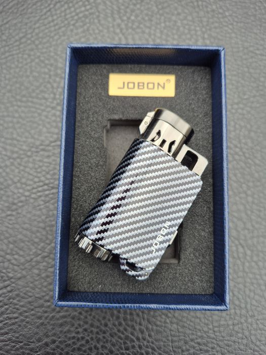 Запалка за пури JOBON в подаръчна кутия,три цвята L-0304